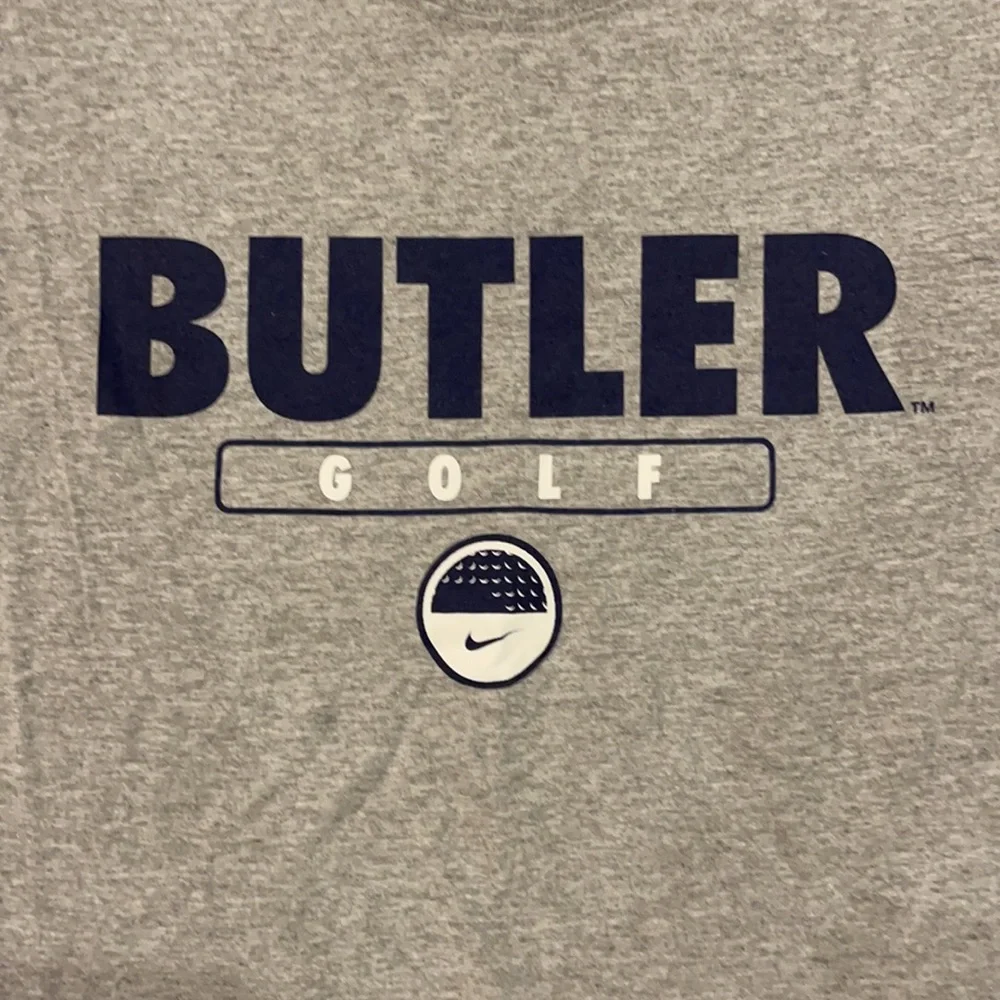 NIKE Butler University Golf Grey Short Sleeve T Shirt Size Small - Picture 2 of 3